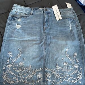 Vintage America distressed embroidered skirt